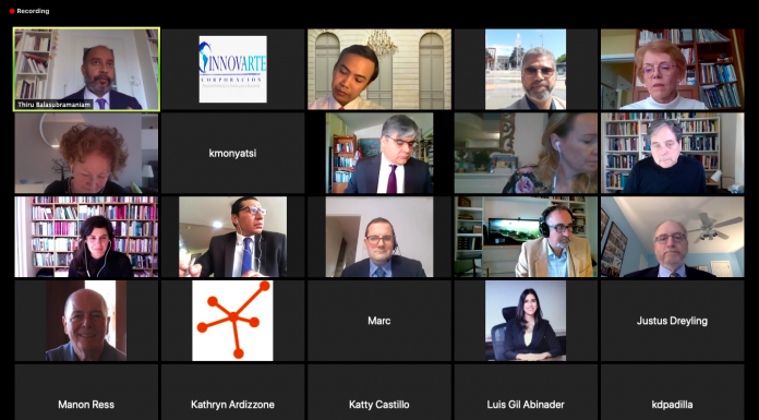 Director de Corporación Innovarte, Luis Villaroel, participó como juez en “Dragon’s Lair”