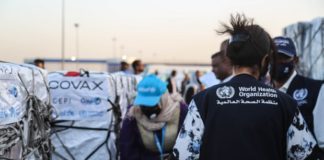 Jefe de la OMS: renunciar a las patentes de la vacuna Covid para poner al mundo en ‘pie de guerra’