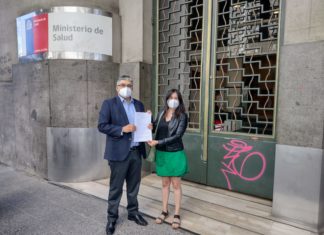 ONG Innovarte   junto con Colegio de Químicos Farmacéuticos y Bioquímicos de Chile    solicitaron a ministro de Salud y Presidente de la Republica que se permita fabricar y/o importar genéricos de medicamentos para el Covid,  incluyendo Paxlovid de Pfizer