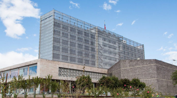 Asesor de INNOVARTE ONG en Ecuador, se reúne con Asambleísta y Vicepresidenta de la Comisión de salud de la Asamblea Nacional del Ecuador y exponen los beneficios de la iniciativa C-Tap. Asesor de INNOVARTE ONG en Ecuador, se reúne con Asambleísta y Vicepresidenta de la Comisión de salud de la Asamblea Nacional del Ecuador y exponen los beneficios de la iniciativa C-Tap.