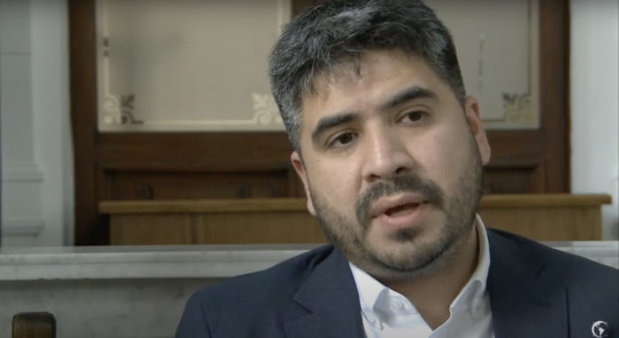 Pdte. Comisión Salud de la Cámara de Diputados de Chile recomienda uso de Paxlovid.