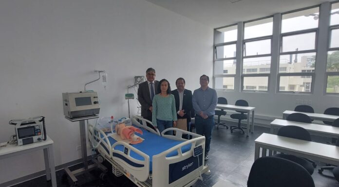 Innovarte se reúne con Universidad Católica de Perú para conocer más de la tecnología que aportará al C- TAP de la OMS