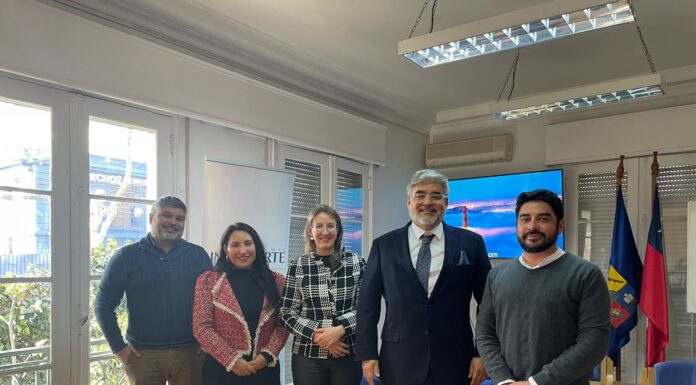 Éxito del Seminario sobre Licenciamiento Voluntario y Socialmente Responsable desde las Universidades