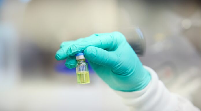 Unitaid, CHAI, and Wits RHI enter into a landmark agreement with Dr. Reddy’s to make HIV prevention tool lenacapavir affordable in LMICs Unitaid, CHAI y Wits RHI suscriben un acuerdo histórico con Dr. Reddy’s para que el lenacapavir -herramienta de prevención del VIH- sea asequible en países de ingresos bajos y medios